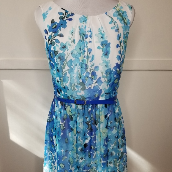 Connected Apparel Blue Blomming Dress